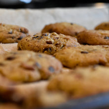 Load image into Gallery viewer, Chocolate Chunk Pecan Cookies